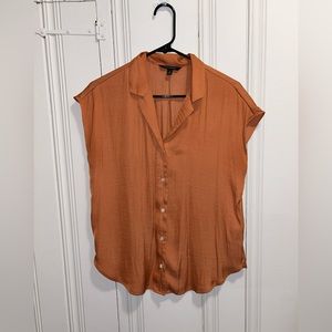 Banana Republic Button-up top